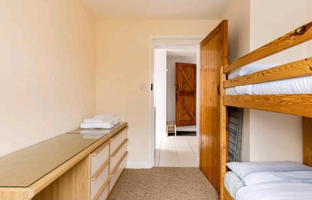 The Hideaway, Family Apartment Close To The Beach. Paignton Exterior photo
